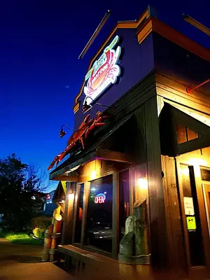 The Juicy Seafood