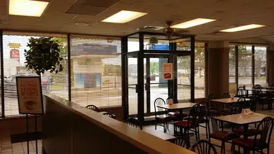 Milo's Hamburgers