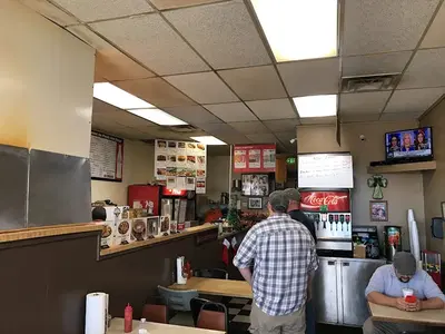 Paul's Hotdogs & Grill