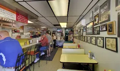 Salem's Diner