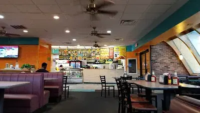 Shark’s Fish & Chicken on 12th and University
