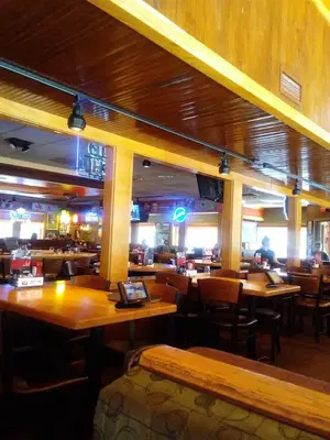 Applebee's Grill + Bar