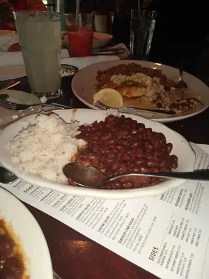 Vivio's II Food & Spirits