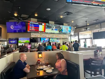 Legends Bar & Grill