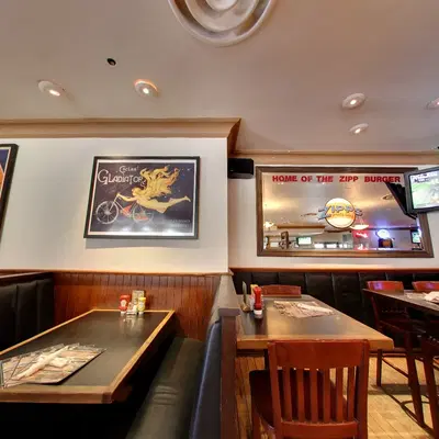 Zipps Sports Grill