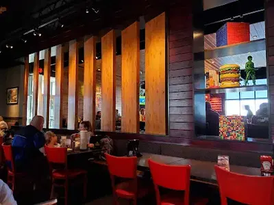 Red Robin Gourmet Burgers and Brews