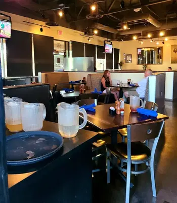 Brisam's Grill, Bar and Patio