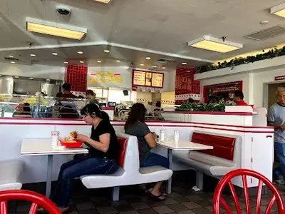 In-N-Out Burger