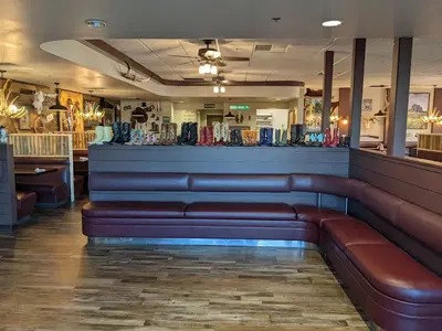 Lone Spur Cafe