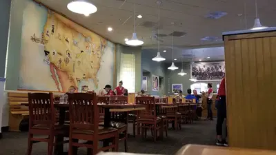 U.S. Egg Breakfast & Lunch Old Town Scottsdale