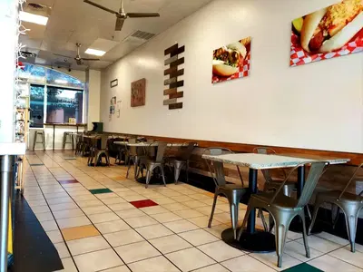 Simon's Hot Dogs
