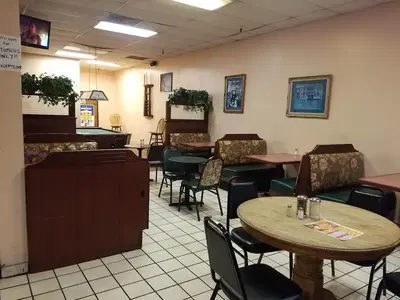 Chariot Pizza