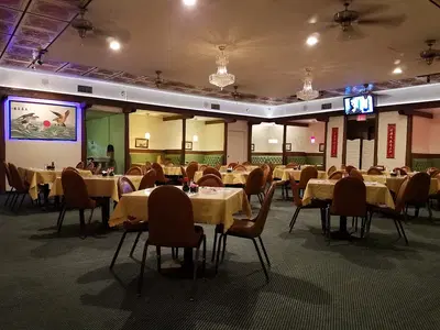 Kwan's Sampan Restaurant