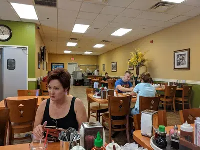 Com Tam Thuan Kieu Restaurant