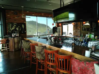Vu Bistro