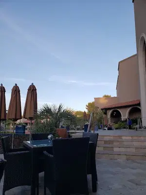 Azul Restaurant and Lounge