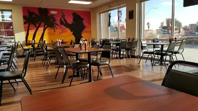 Mama's Hawaiian Bar-B-Cue
