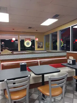 Carl's Jr.