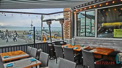 Playa Hermosa Fish & Oyster Co.