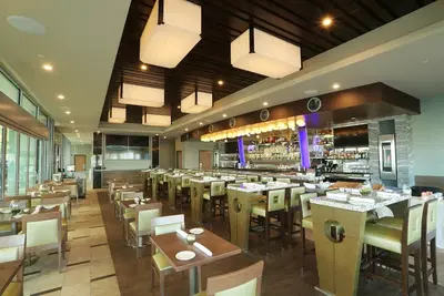 Sea Level Restaurant and Lounge