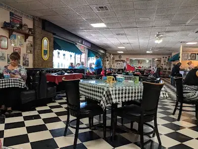 Bonny's Cafe