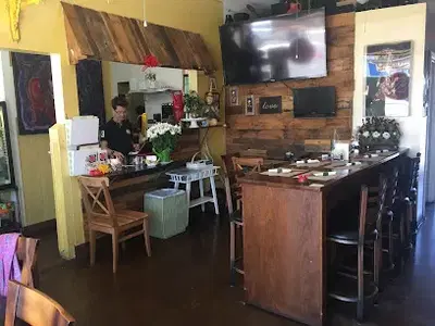 Busy B Thai Cafe