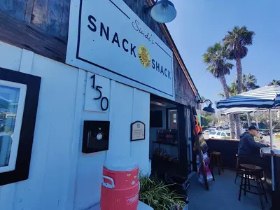 Sindi's Snack Shack