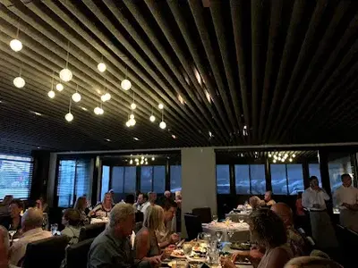 MARKET Restaurant + Bar
