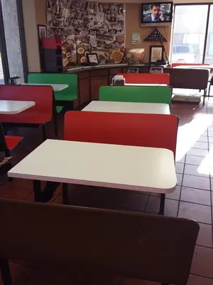Tony's Pizza