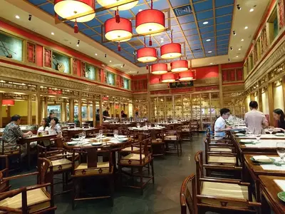 Bistro Na's