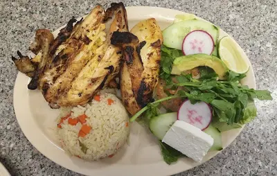 Los Manjares Restaurant