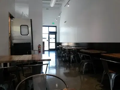 Uroko Cafe