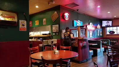 Curley's Cafe