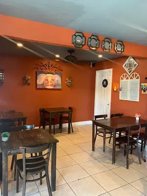 Lalos Grill Restaurant