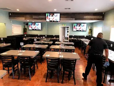 Lalo’s Mariscos and Pastas