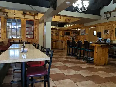 Seven Cafe And Grill