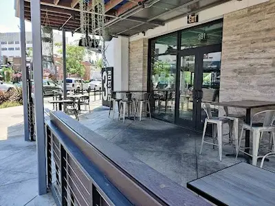 Lupe's De La Mar
