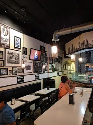 Milana's New York Pizzeria