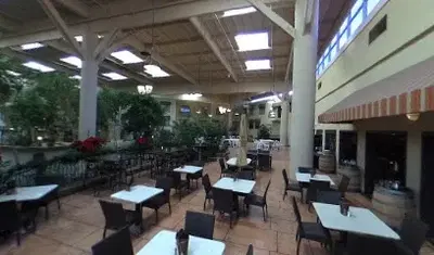 Vineyards Restaurant and Bar