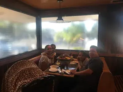 El Rancho Restaurant