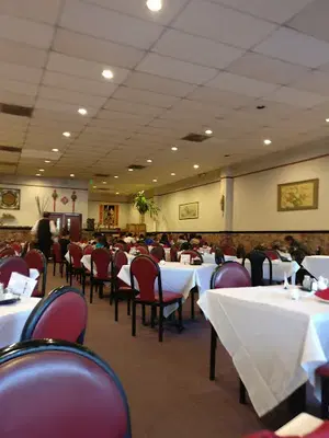 Shan Shan Low Restaurant