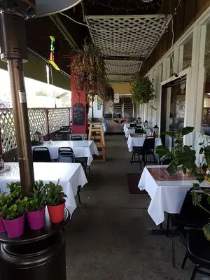 Lulu's Caafe
