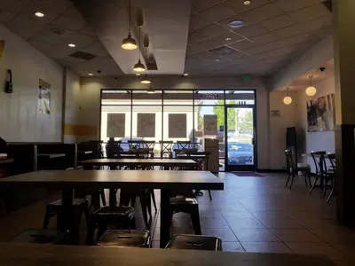 L&L Hawaiian Barbecue