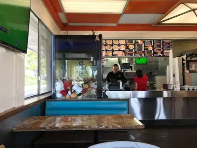 Los Albertoz Mexican Food