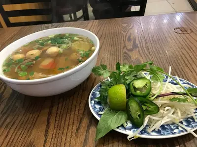 Pho Lee Hoa Phat