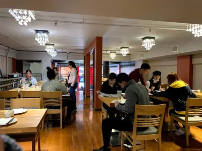 Lunasia Dim Sum House