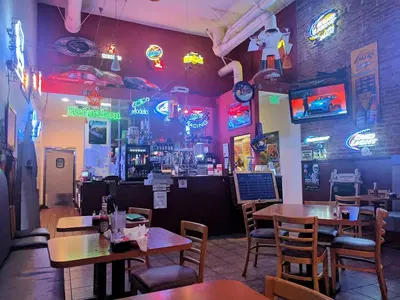 Hot Wings Cafe