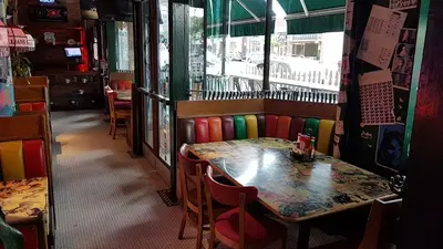 Barney's Beanery