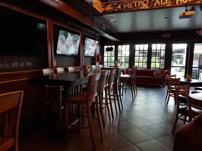 Metro Ale House & Grill