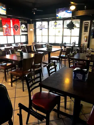 Big Guy's Pizza, Pasta and Sports Bar